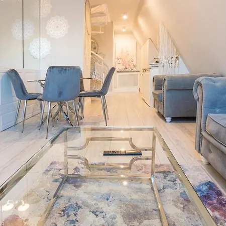 Magiczne Gniazdko Na Samym Rynku * Wroclaw