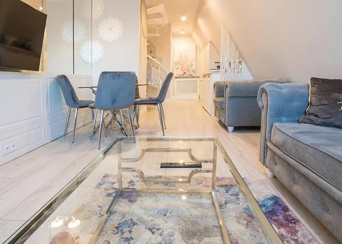 Magiczne Gniazdko Na Samym Rynku * Wroclaw